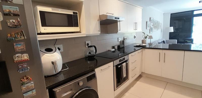 To Let 2 Bedroom Property for Rent in Newlands Western Cape
